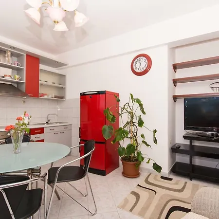 Apartament Mina *