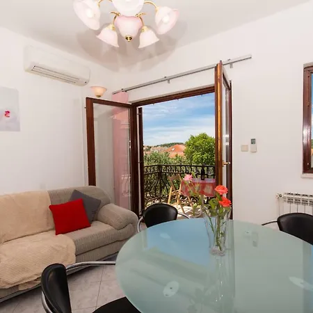 Mina Apartament *